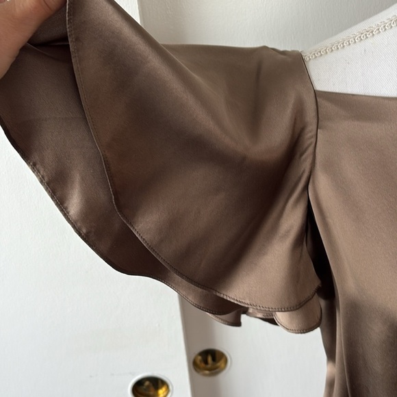 Banana Republic Silk Flutter Sleeve Dress 10P - Picture 3 of 8